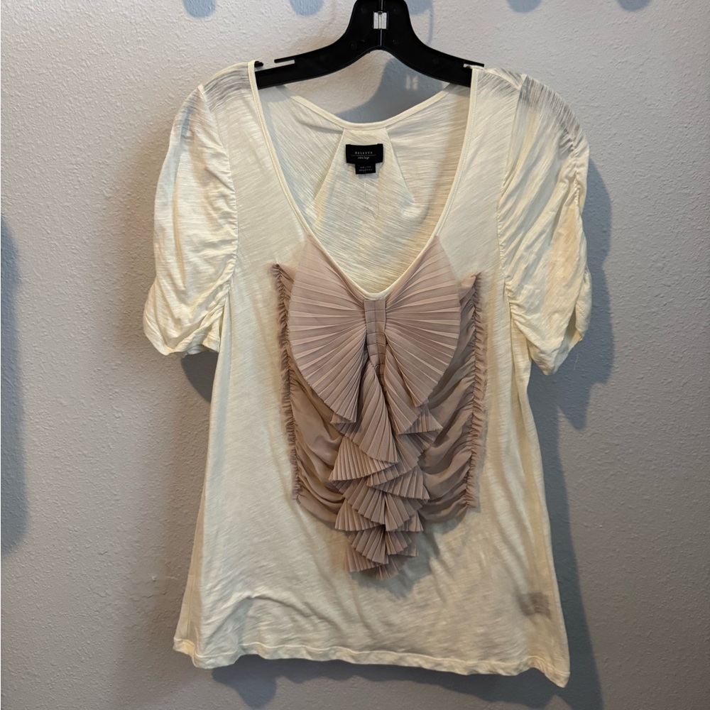 Anthropologie Cream Short Sleeve Tee with Taupe Pleated Front